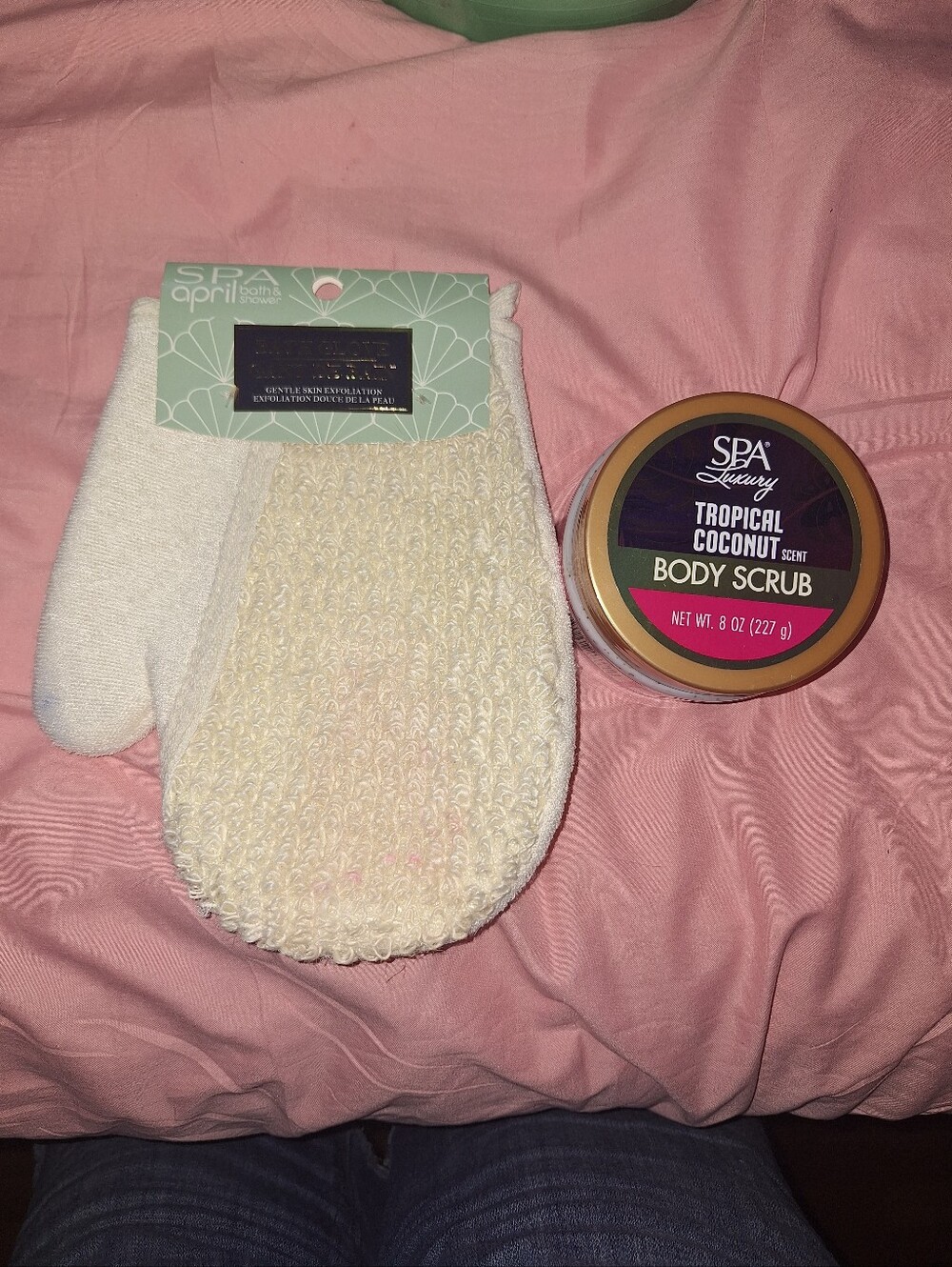 Tropical Coconut Body Scrub - Pink